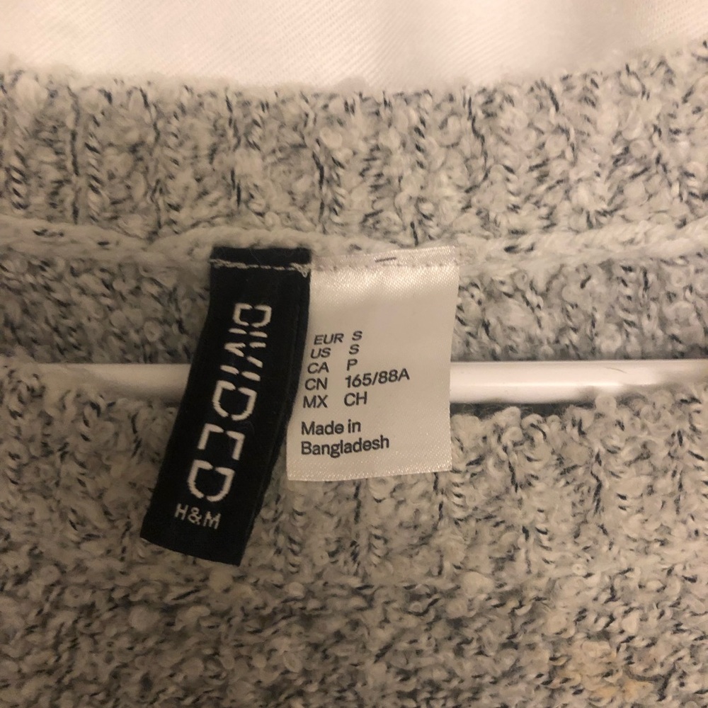 Sweater - Picture 2 of 3